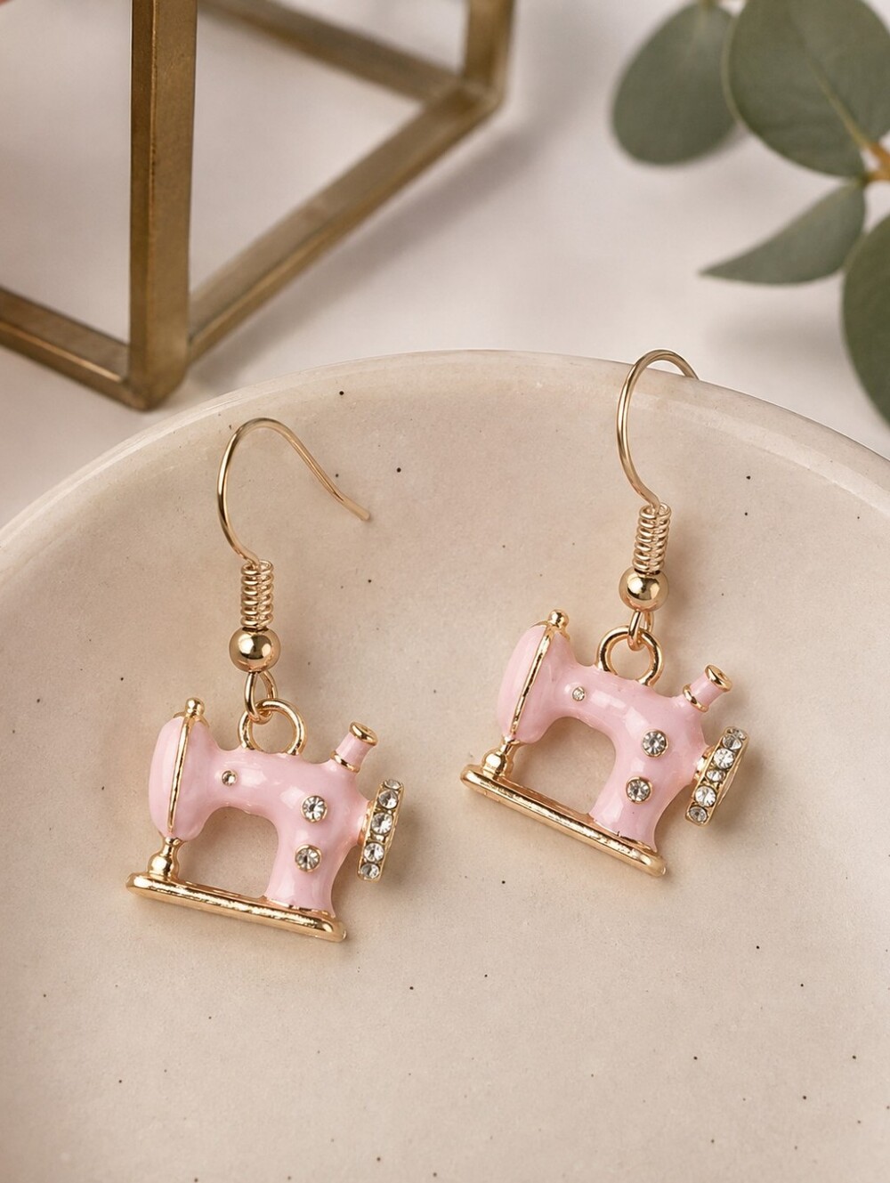 BETSEY JOHNSON RETRO MOD MINI SEWING MACHINE EARRINGS